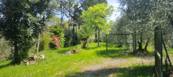 Terreno en Castelfiorentino, Italy 8270 m² No. 254585 2