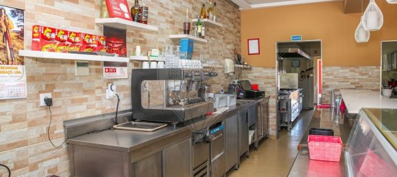 Gewerbliche Immobilie in Vila Franca de Xira, Portugal 177m², Nr. 222080 27