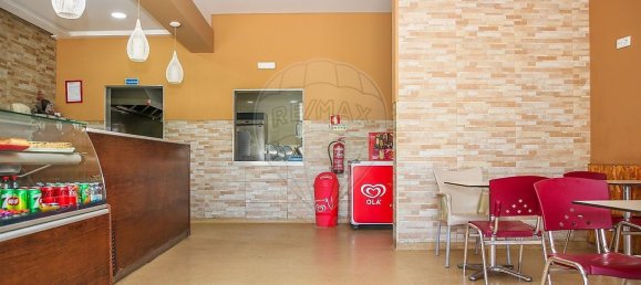 Gewerbliche Immobilie in Vila Franca de Xira, Portugal 177m², Nr. 222080 24