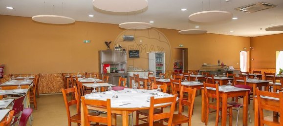 Gewerbliche Immobilie in Vila Franca de Xira, Portugal 177m², Nr. 222080 6