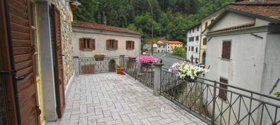 Villa de 5 habitaciónes en Fivizzano, Italy No. 164329 21