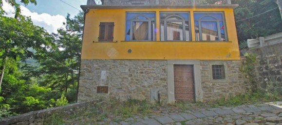 Villa de 5 habitaciónes en Fivizzano, Italy No. 164329 27