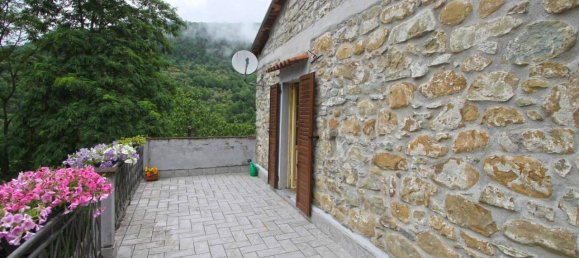 Villa de 5 habitaciónes en Fivizzano, Italy No. 164329 22