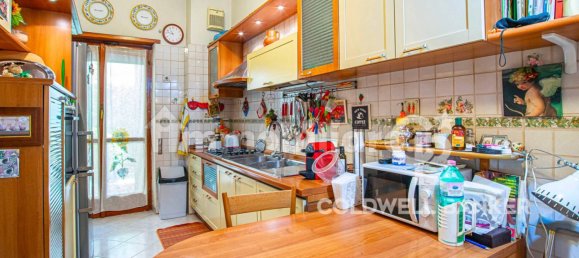 3 bedrooms Apartment in Rome, Italy No. 272632 21