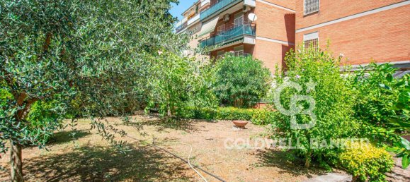 3 bedrooms Apartment in Rome, Italy No. 272632 38