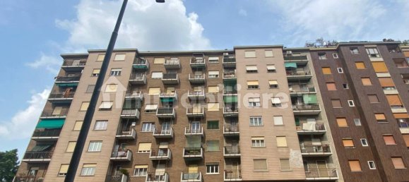 2 bedrooms Apartment in Bresso, Italy No. 316910 18
