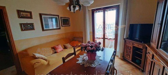 6-Zimmer Wohnung in Montopoli in Val d'Arno, Italy, Nr. 200439 6