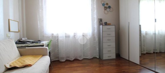 Квартира с 2 спальнями в Судзара, Италия № 329570 8