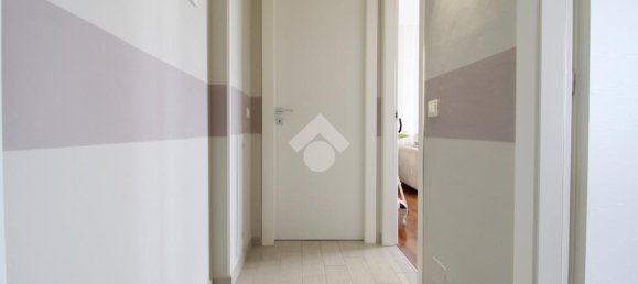 Квартира с 2 спальнями в Судзара, Италия № 329570 9