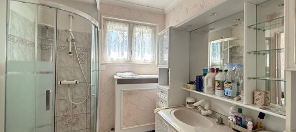 Casa de 3 dormitorios en Taverny, France No. 294930 10