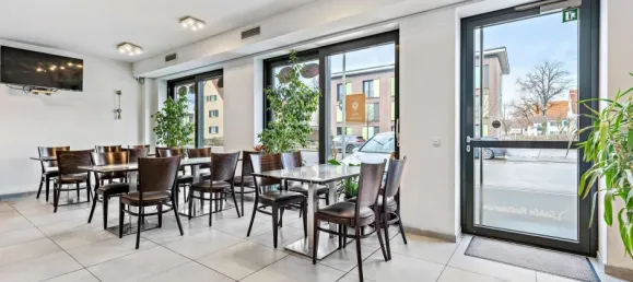 Edificio de 3 habitaciónes en Augsburg, Germany No. 58155 3