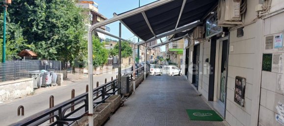 5 rooms Office in Naples, Italy No. 325222 11