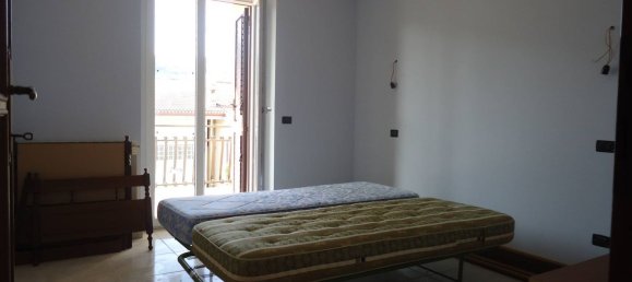 5 rooms House in Prata d'Ansidonia, Italy No. 268734 8