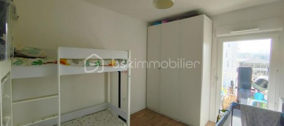 3 Schlafzimmer Wohnung in Noisy-le-Sec, France, Nr. 360255 8