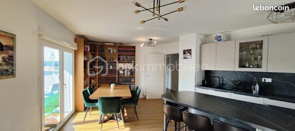 3 Schlafzimmer Wohnung in Noisy-le-Sec, France, Nr. 360255 11