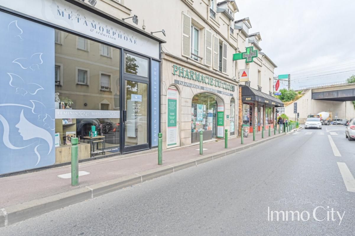 Propriété commerciale à Malakoff, France No. 174857