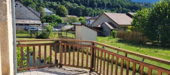 3 Schlafzimmer Stadthaus in Artemare, France, Nr. 311566 2