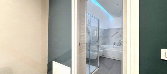 Casa de 3 habitaciónes en Triggiano, Italy No. 28741 8