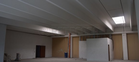 110m² Warehouse in Malo, Italy No. 139725 7