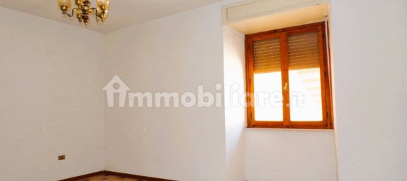 2 Schlafzimmer Haus in Gubbio, Italy, Nr. 304505 11