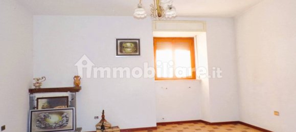2 Schlafzimmer Haus in Gubbio, Italy, Nr. 304505 6