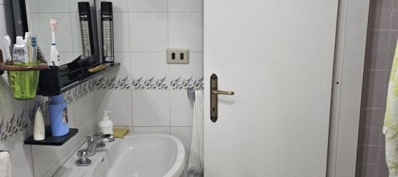 4 bedrooms House in Guardiagrele, Italy No. 372261 10