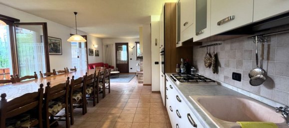 5 rooms House in Roana, Italy No. 300361 6