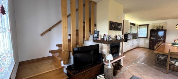 5 rooms House in Roana, Italy No. 300361 3