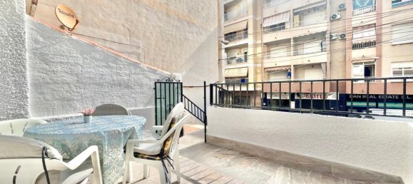 2 dormitorios ático en venta en Torrevieja, Alicante, Comunidad Valenciana, Spain № 370065 4