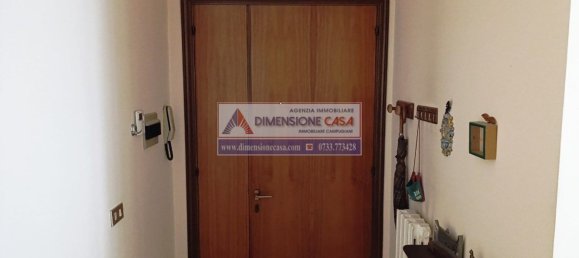 Apartamento de 3 divisões em Monte San Giusto, Italy N.º 78312 14