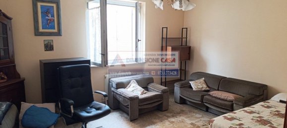 Apartamento de 3 divisões em Monte San Giusto, Italy N.º 78312 18