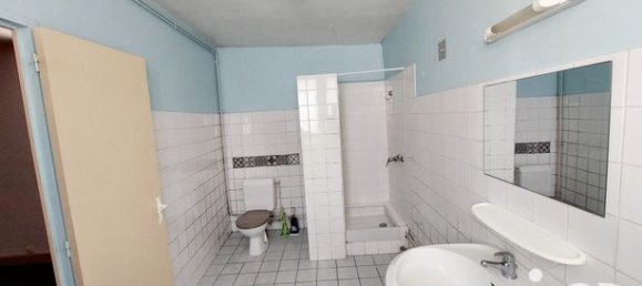 3 bedrooms House in Cerisiers, France No. 364014 16