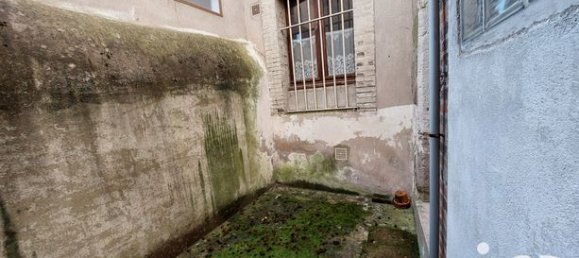 3 bedrooms House in Cerisiers, France No. 364014 6