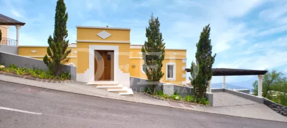4 bedrooms House in Funchal, Portugal No. 172285 7