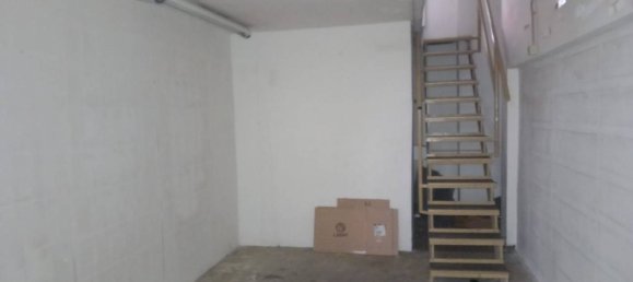 3 rooms Commercial property in Rome, Italy No. 292057 10