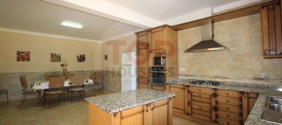 6 bedrooms House in Faro, Portugal No. 152005 32