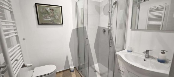 3 Schlafzimmer Wohnung in Rome, Italy, Nr. 377745 12