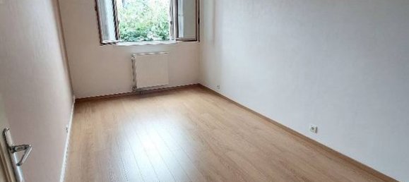 3 rooms Apartment in Tarbes, France No. 336709 12