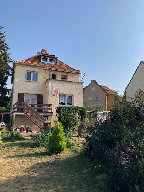 Таунхаус с 9 комнатами в Кифхойзер, Германия № 51190