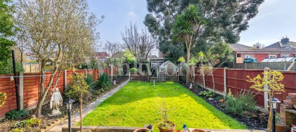 3 bedrooms House in London, United Kingdom No. 3661 12