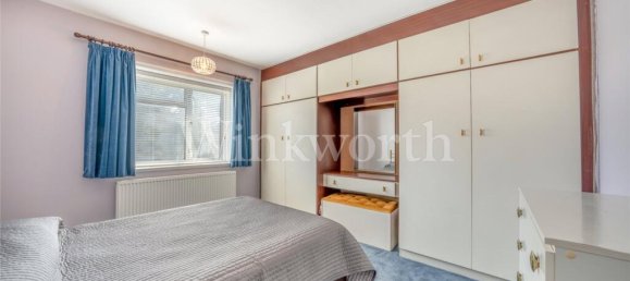 3 bedrooms House in London, United Kingdom No. 3661 11