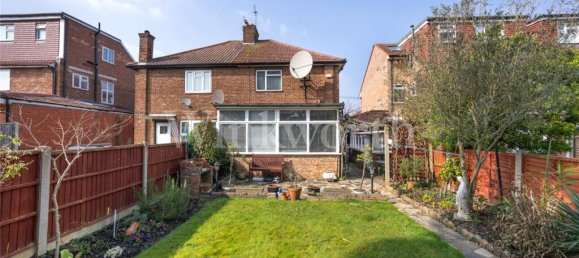 3 bedrooms House in London, United Kingdom No. 3661 4