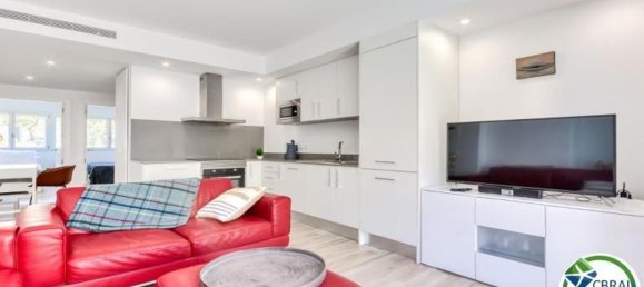 Apartamento de 2 dormitorios en Roses, Spain No. 187138 2