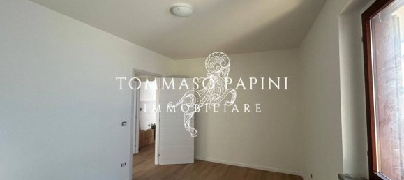 1 bedroom Apartment in Florence, Italy No. 213727 7