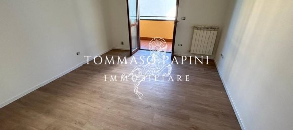 1 bedroom Apartment in Florence, Italy No. 213727 4