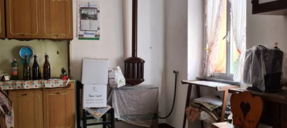 2 Schlafzimmer Wohnung in Genoa, Italy, Nr. 280984 9