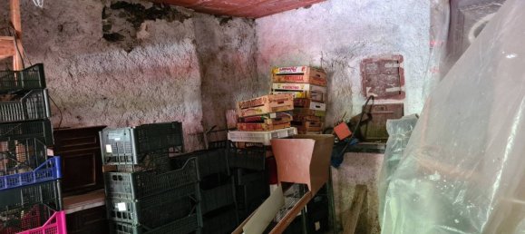 2 Schlafzimmer Wohnung in Genoa, Italy, Nr. 280984 22