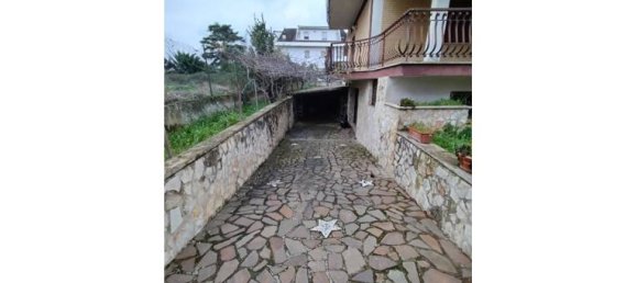 5 bedrooms Villa in Rome, Italy No. 345608 4