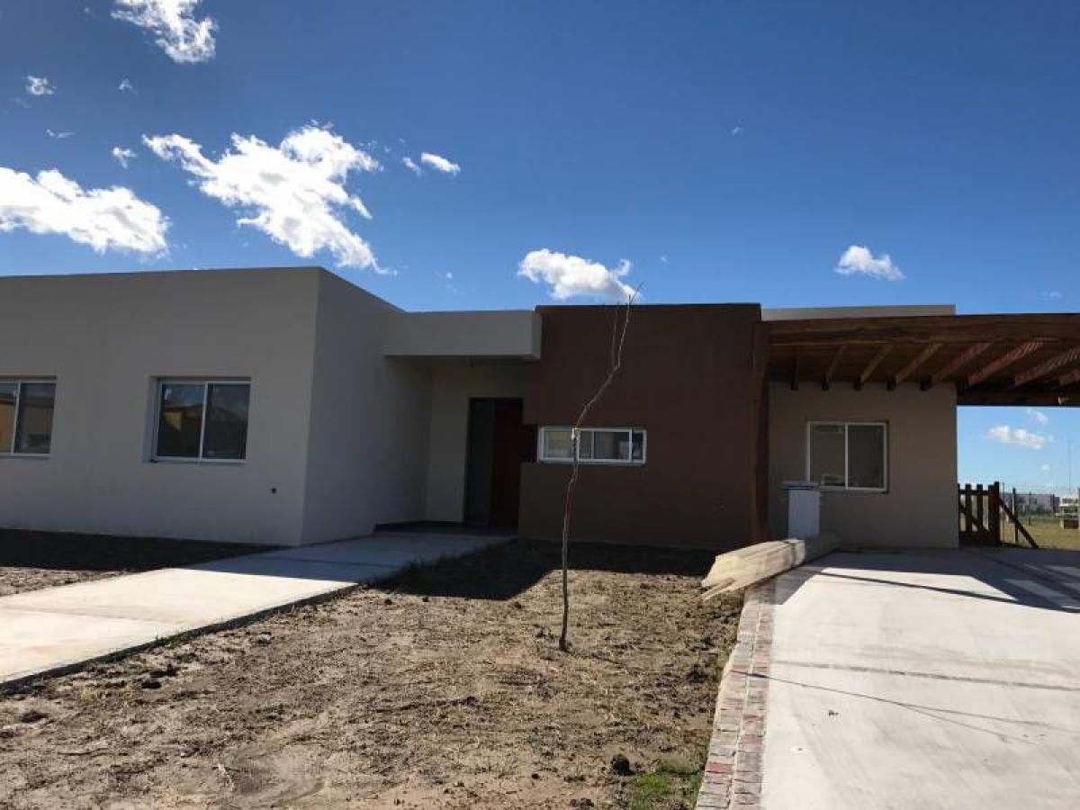 3 bedrooms House in Tigre, Argentina No. 62451