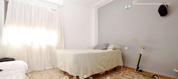 4 Schlafzimmer Wohnung in Torrent, Spain, Nr. 150103 18